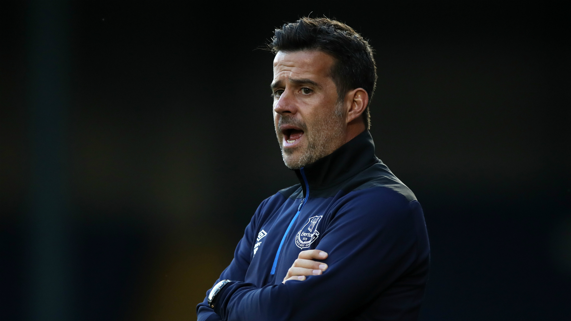 间的团队氛 间的团队氛